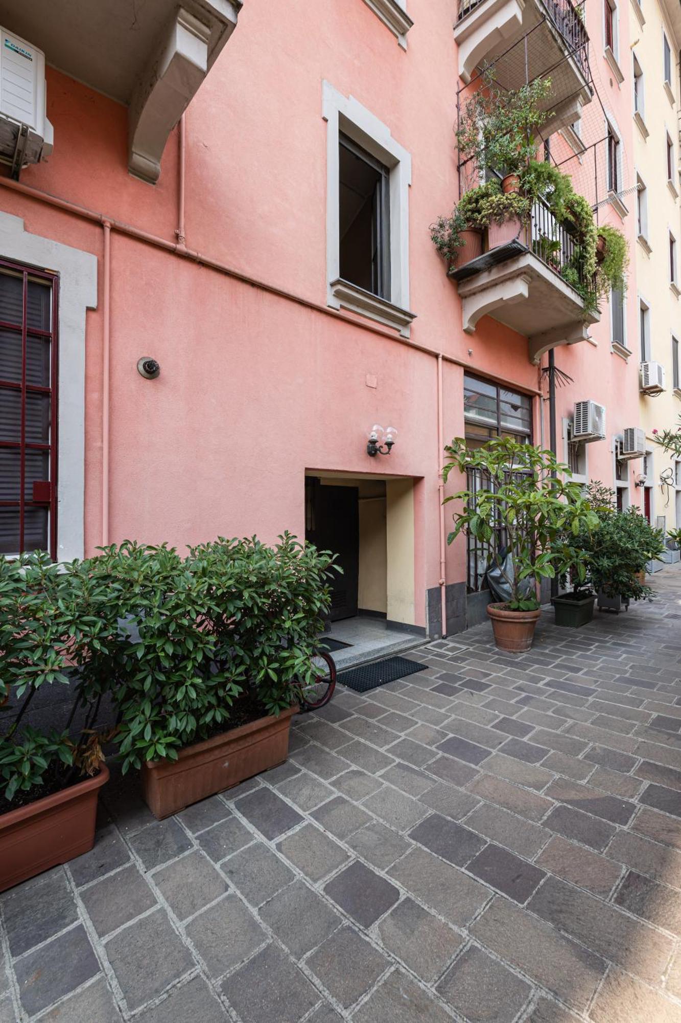 Spacious Onebedroom Navigli - Mirable Pm Milano Exteriör bild